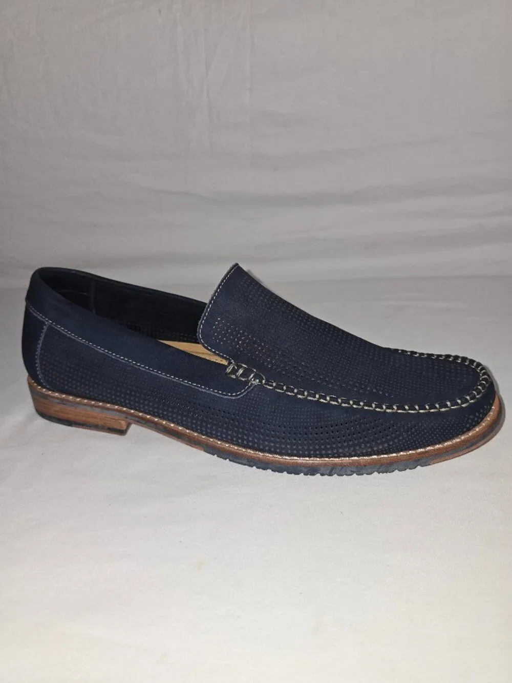Tommy Bahama Felton Navy Blue Perforated Suede Loafers Men's Size 12 M